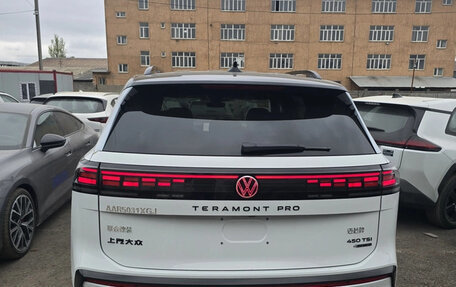 Volkswagen Teramont, 2026 год, 6 000 000 рублей, 4 фотография