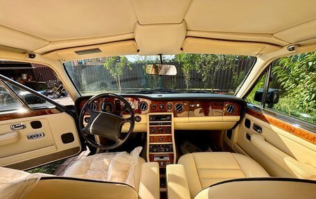 Bentley Turbo R, 1990 год, 1 800 000 рублей, 5 фотография