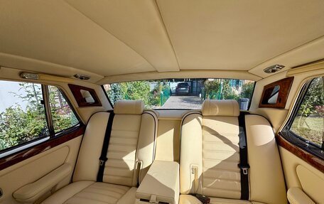 Bentley Turbo R, 1990 год, 1 800 000 рублей, 7 фотография
