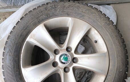 Skoda Yeti I рестайлинг, 2012 год, 1 380 000 рублей, 21 фотография