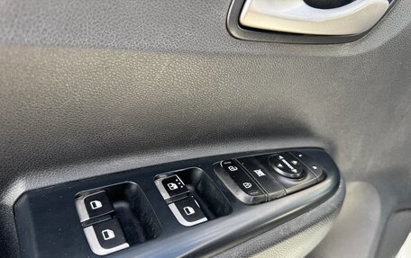 KIA Rio IV, 2019 год, 840 000 рублей, 12 фотография