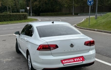 Volkswagen Passat B8 рестайлинг, 2019 год, 2 830 000 рублей, 4 фотография