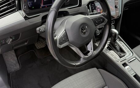 Volkswagen Passat B8 рестайлинг, 2019 год, 2 830 000 рублей, 27 фотография