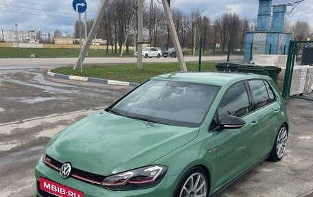 Volkswagen Golf GTI VII, 2019 год, 2 650 000 рублей, 2 фотография