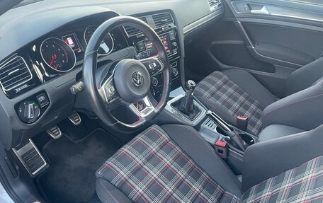 Volkswagen Golf GTI VII, 2019 год, 2 650 000 рублей, 3 фотография