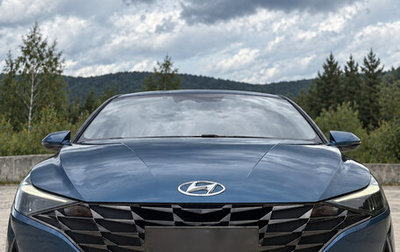 Hyundai Elantra, 2023 год, 1 950 000 рублей, 1 фотография