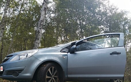 Opel Corsa D, 2008 год, 420 000 рублей, 1 фотография