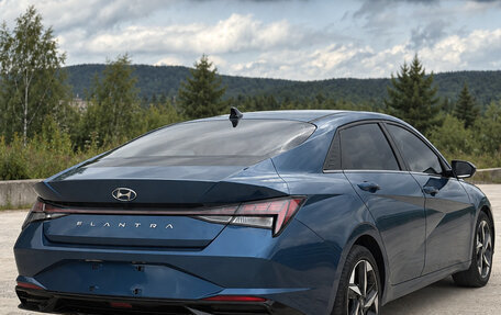 Hyundai Elantra, 2023 год, 1 950 000 рублей, 17 фотография