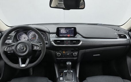Mazda 6, 2017 год, 1 999 000 рублей, 7 фотография