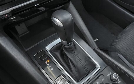 Mazda 6, 2017 год, 1 999 000 рублей, 14 фотография