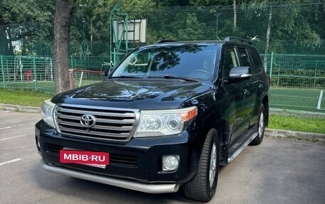 Toyota Land Cruiser 200, 2012 год, 3 950 000 рублей, 2 фотография