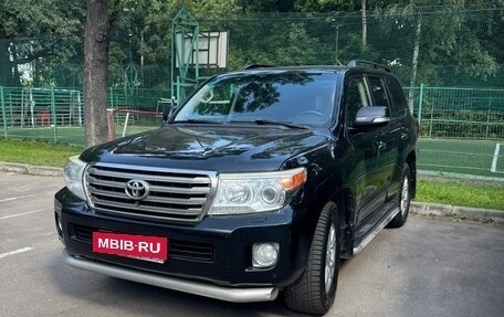 Toyota Land Cruiser 200, 2012 год, 3 950 000 рублей, 3 фотография