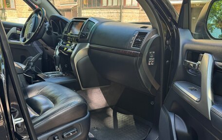 Toyota Land Cruiser 200, 2012 год, 3 950 000 рублей, 16 фотография