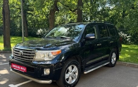 Toyota Land Cruiser 200, 2012 год, 3 950 000 рублей, 6 фотография