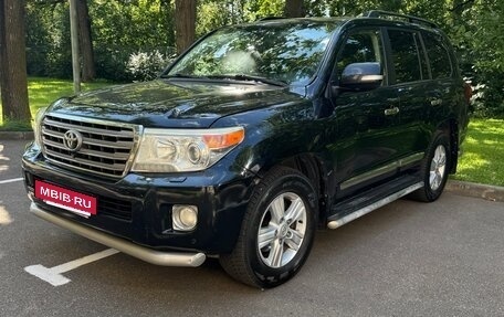 Toyota Land Cruiser 200, 2012 год, 3 950 000 рублей, 15 фотография
