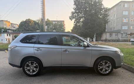 Mitsubishi Outlander III рестайлинг 3, 2012 год, 1 320 000 рублей, 3 фотография