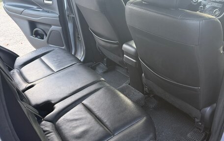 Mitsubishi Outlander III рестайлинг 3, 2012 год, 1 320 000 рублей, 6 фотография