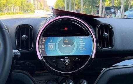 MINI Countryman II (F60), 2023 год, 1 730 000 рублей, 10 фотография