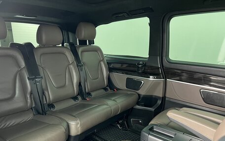 Mercedes-Benz V-Класс, 2019 год, 4 790 000 рублей, 13 фотография