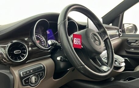 Mercedes-Benz V-Класс, 2019 год, 4 790 000 рублей, 17 фотография
