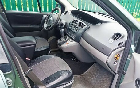 Renault Scenic III, 2004 год, 400 000 рублей, 8 фотография