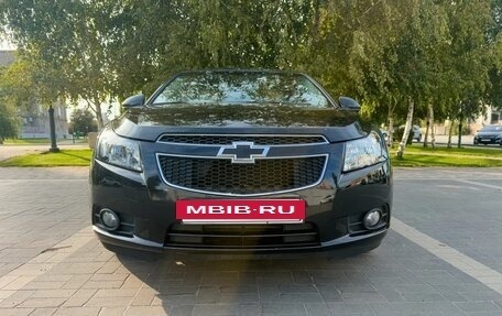 Chevrolet Cruze II, 2011 год, 790 000 рублей, 3 фотография