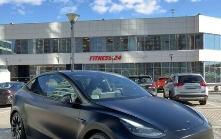 Tesla Model Y I, 2022 год, 4 250 000 рублей, 3 фотография