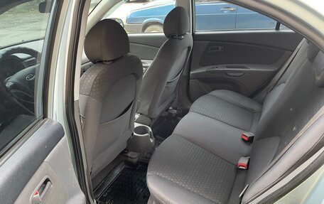 KIA Rio II, 2007 год, 385 000 рублей, 7 фотография