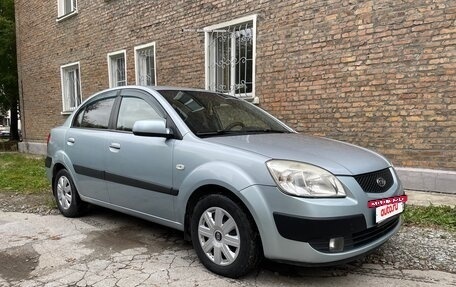 KIA Rio II, 2007 год, 385 000 рублей, 3 фотография