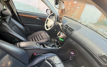 Mercedes-Benz E-Класс, 2002 год, 700 000 рублей, 10 фотография