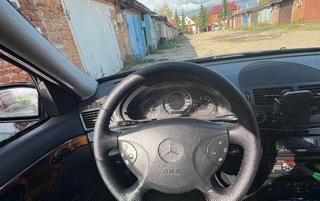 Mercedes-Benz E-Класс, 2002 год, 700 000 рублей, 12 фотография