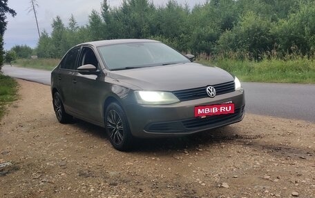 Volkswagen Jetta VI, 2012 год, 1 050 000 рублей, 4 фотография