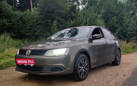 Volkswagen Jetta VI, 2012 год, 1 050 000 рублей, 3 фотография