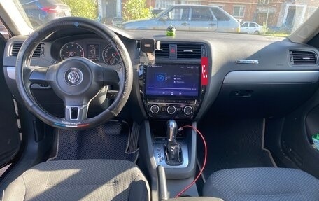 Volkswagen Jetta VI, 2012 год, 1 050 000 рублей, 7 фотография