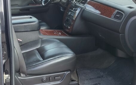 Chevrolet Tahoe III, 2008 год, 1 300 000 рублей, 7 фотография