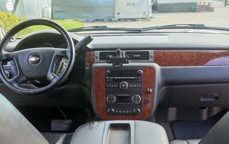 Chevrolet Tahoe III, 2008 год, 1 300 000 рублей, 18 фотография