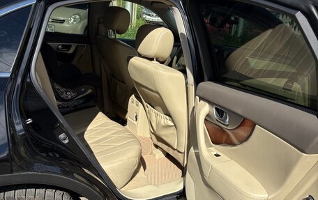 Infiniti FX II, 2011 год, 2 200 000 рублей, 9 фотография