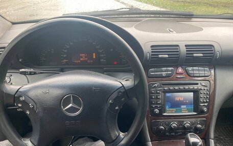 Mercedes-Benz C-Класс, 2003 год, 375 000 рублей, 5 фотография