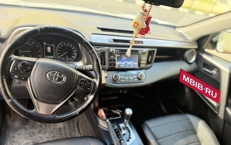 Toyota RAV4, 2016 год, 2 050 000 рублей, 8 фотография