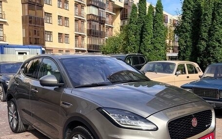 Jaguar E-Pace, 2018 год, 2 750 000 рублей, 2 фотография