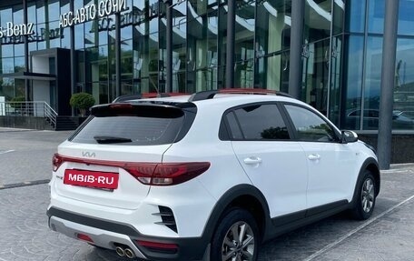KIA Rio IV, 2021 год, 1 749 000 рублей, 2 фотография