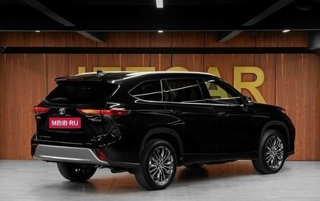 Toyota Highlander, 2026 год, 5 400 000 рублей, 5 фотография