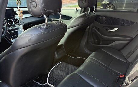 Mercedes-Benz C-Класс, 2019 год, 3 000 000 рублей, 3 фотография