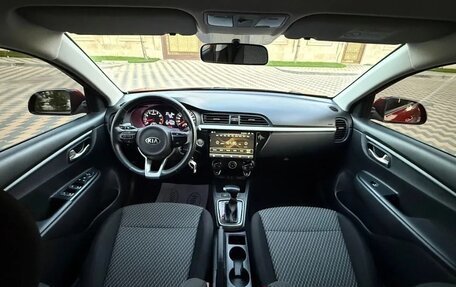 KIA Rio IV, 2018 год, 1 200 000 рублей, 7 фотография