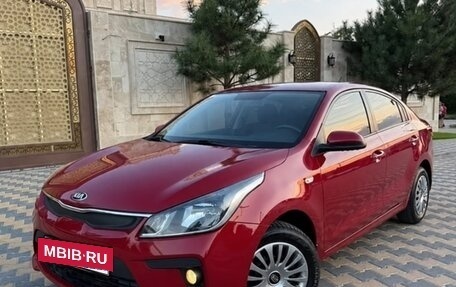 KIA Rio IV, 2018 год, 1 200 000 рублей, 2 фотография