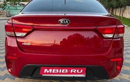 KIA Rio IV, 2018 год, 1 200 000 рублей, 3 фотография