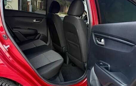 KIA Rio IV, 2018 год, 1 200 000 рублей, 13 фотография
