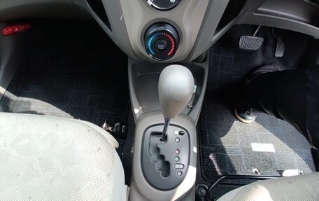 Toyota Vitz, 2009 год, 755 000 рублей, 15 фотография