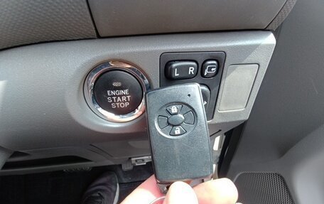 Toyota Vitz, 2009 год, 755 000 рублей, 16 фотография