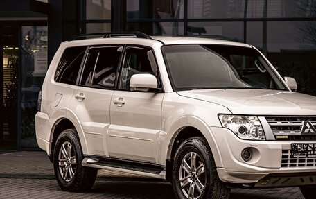 Mitsubishi Pajero IV, 2014 год, 1 695 000 рублей, 7 фотография
